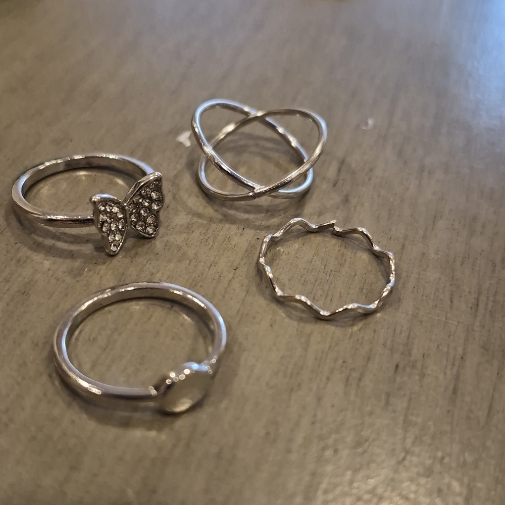 💙 4 Pcs Set Of Elegant Hypoallergenic Silver-Tone Stacking Dainty Rings Set O - Picture 2 of 2